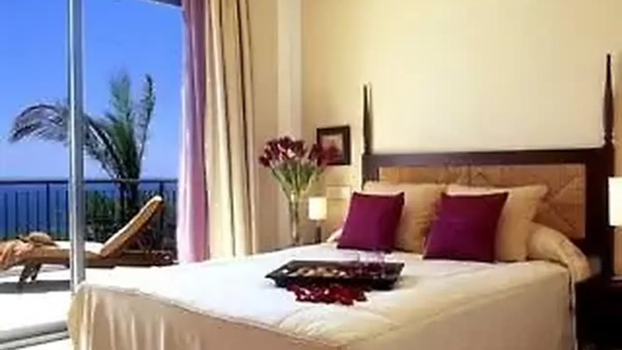 Olee Nerja Holiday Rentals by Fuerte Group