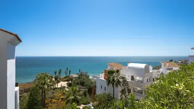 Olee Nerja Holiday Rentals by Fuerte Group