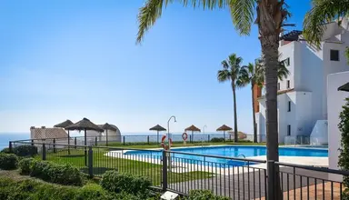 Olee Nerja Holiday Rentals by Fuerte Group