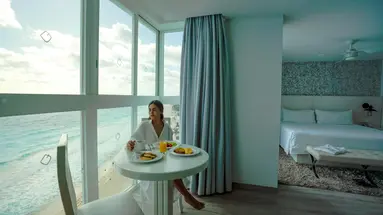 Oleo Cancun Playa