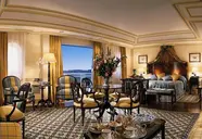 Olissipo Lapa Palace