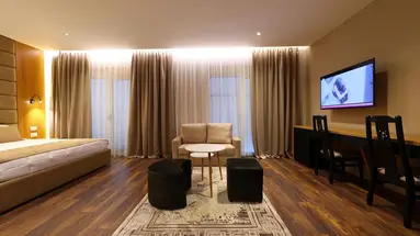 Olivia's Hill Resort