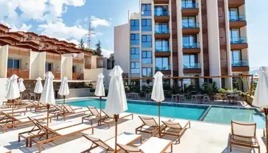 Olympia Villas & Hotel