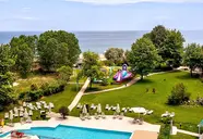 Olympian Bay Grand Resort