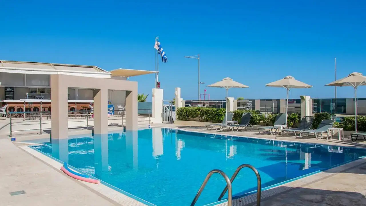 Olympic Suites Apartments 