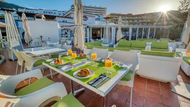 Ona el Marques Resort