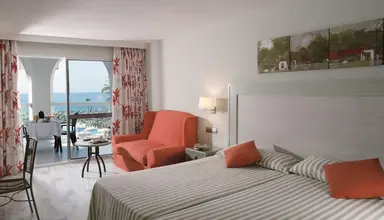 Ona Marinas de Nerja