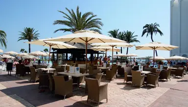Ona Marinas de Nerja