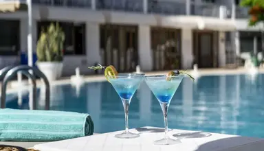 Ona Palm Beach
