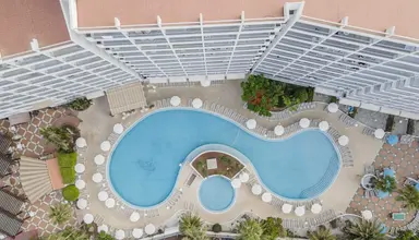 Ona Palm Beach
