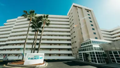 Ona Palm Beach