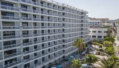 Ona Palm Beach