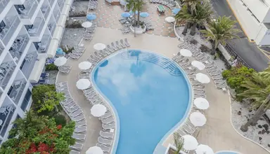 Ona Palm Beach