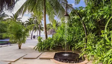 One & Only Reethi Rah