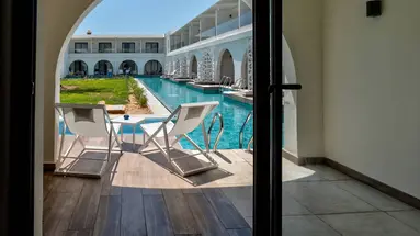 One Resort Premium