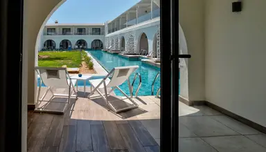 One Resort Premium