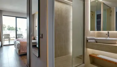 One Resort Premium