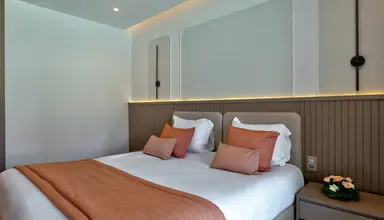 One Resort Premium
