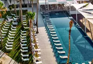 One Resort Premium