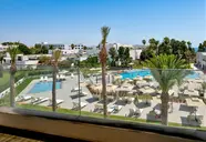 One Resort Premium