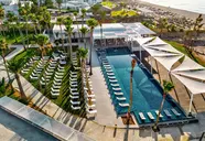 One Resort Premium