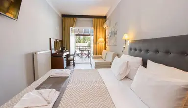 Opera Blue Hotel Gouvia - Across Hotels & Resorts