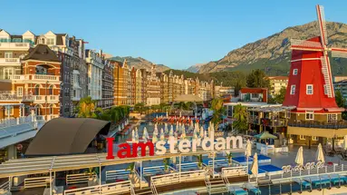 Orange County De Luxe Resort