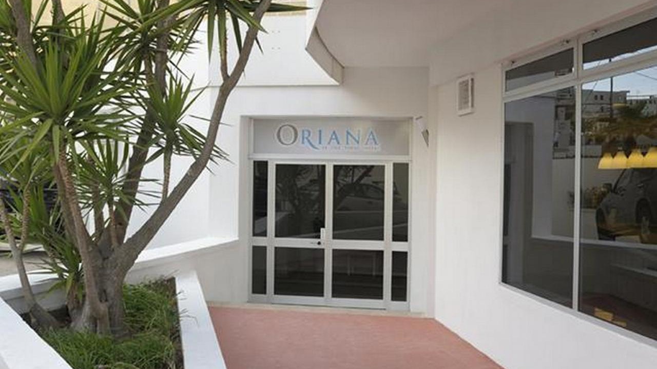 Oriana at the Topaz