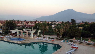 Orient Resort
