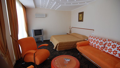 Orient Resort