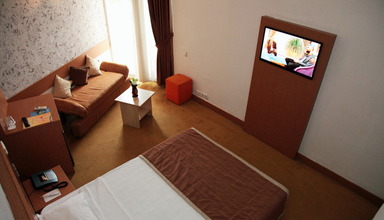 Orient Resort