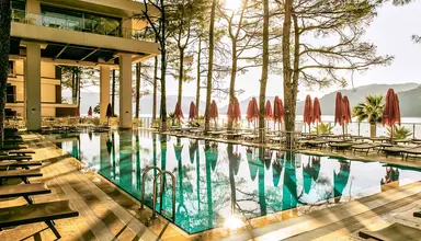 Orka Lotus Beach