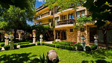 Orpheus Boutique