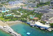 Oscar Resort