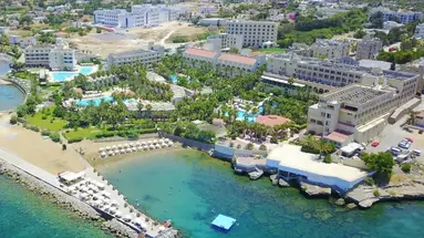Oscar Resort