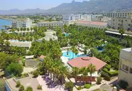 Oscar Resort