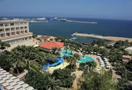 Oscar Resort