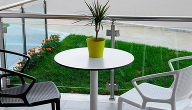 Ostria Sea Side