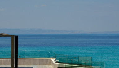 Ostria Sea Side