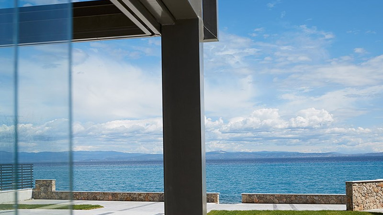 Ostria Sea Side