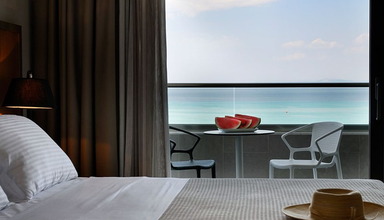 Ostria Sea Side
