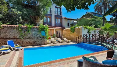 Otium Boutique Castle Old Town