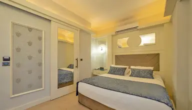 Otium Boutique Castle Old Town