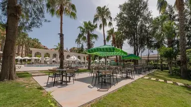 Otium Family Stone Palace