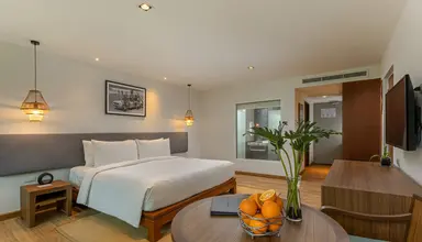 Outrigger Khao Lak Beach Resort