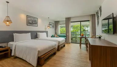 Outrigger Khao Lak Beach Resort
