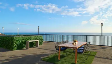 Outrigger Reef Waikiki Beach Resort