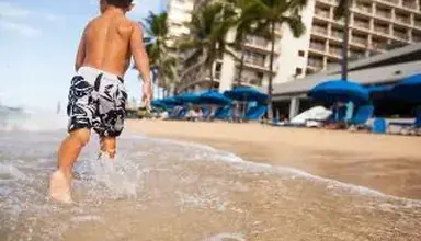 Outrigger Reef Waikiki Beach Resort