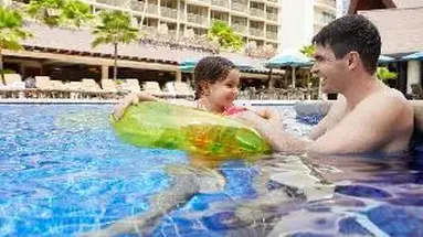 Outrigger Reef Waikiki Beach Resort