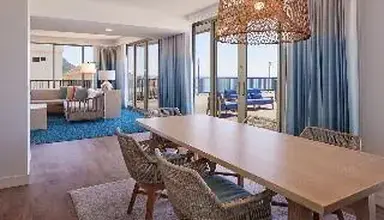 Outrigger Reef Waikiki Beach Resort